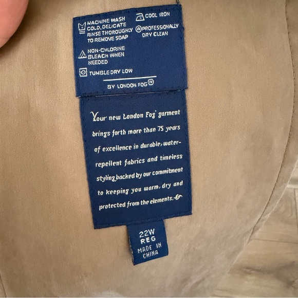 London Fog Limited Edition Trench Coat Women’s 2XL Tan Belted Removable Liner 22 - Picture 14 of 14